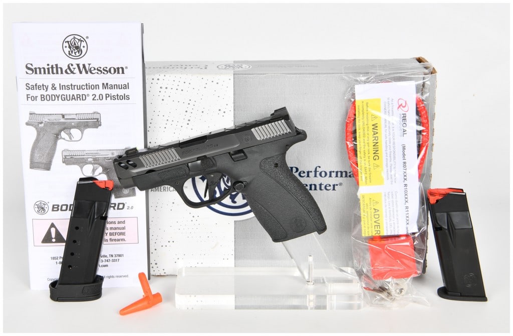 Smith & Wesson Performance Center Bodyguard 2.0 Semi-Automatic Pistol .380 Auto with 2.875 Inch (1 of 17)