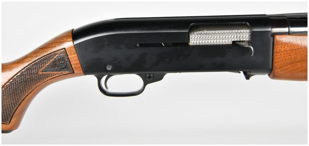Sears Roebuck and Company Ted Williams Model 300 Semi-Automatic Shotgun 20 Gauge with 27 Inch Barrel - 3