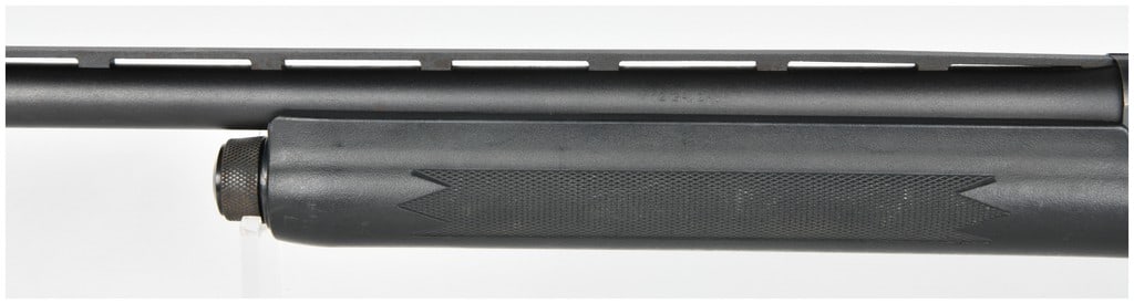 Remington 1100 Semi-Automatic Shotgun 12 Gauge with 27.5 Inch Barrel - 11