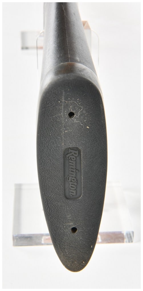 Remington 1100 Semi-Automatic Shotgun 12 Gauge with 27.5 Inch Barrel - 17