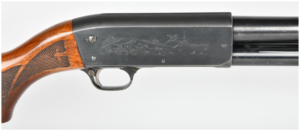 Ithaca Model 37 Featherlight Pump Action Shotgun 12 Gauge with 28 Inch Barrel - 3