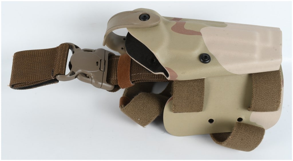 Safariland Model 6005 SLS Tactical Drop-Leg Holster for Beretta M9 in Three-Color Desert Camouflage (1 of 4)
