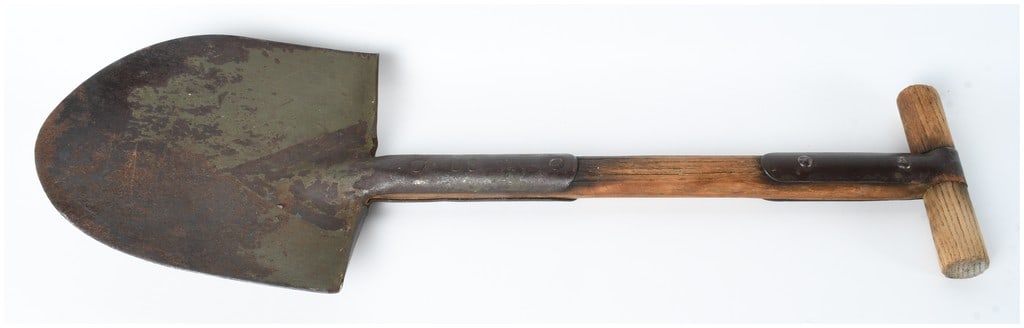 World War II US Military M1910 T-Handle Entrenching Tool by Ames Dated 1942 (1 of 7)