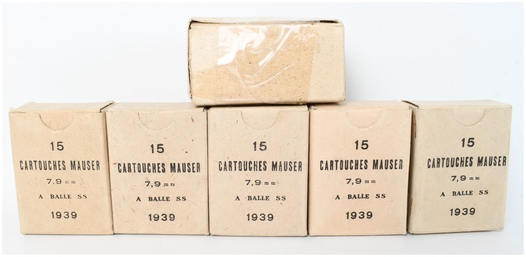 A Lot of 90 Rounds Greek Military Surplus 8mm Mauser Ammunition 1939: This lot consists of 90 rounds of 8mm Mauser rifle ammunition, featuring 1939-dated Greek military surplus. The collection includes four original cardboard boxes, each printed with French text indicat