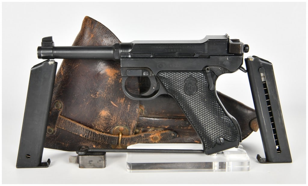Husqvarna Lahti M/40 Semi-Automatic Pistol 9mm Luger with 4.75 Inch Barrel (1 of 15)