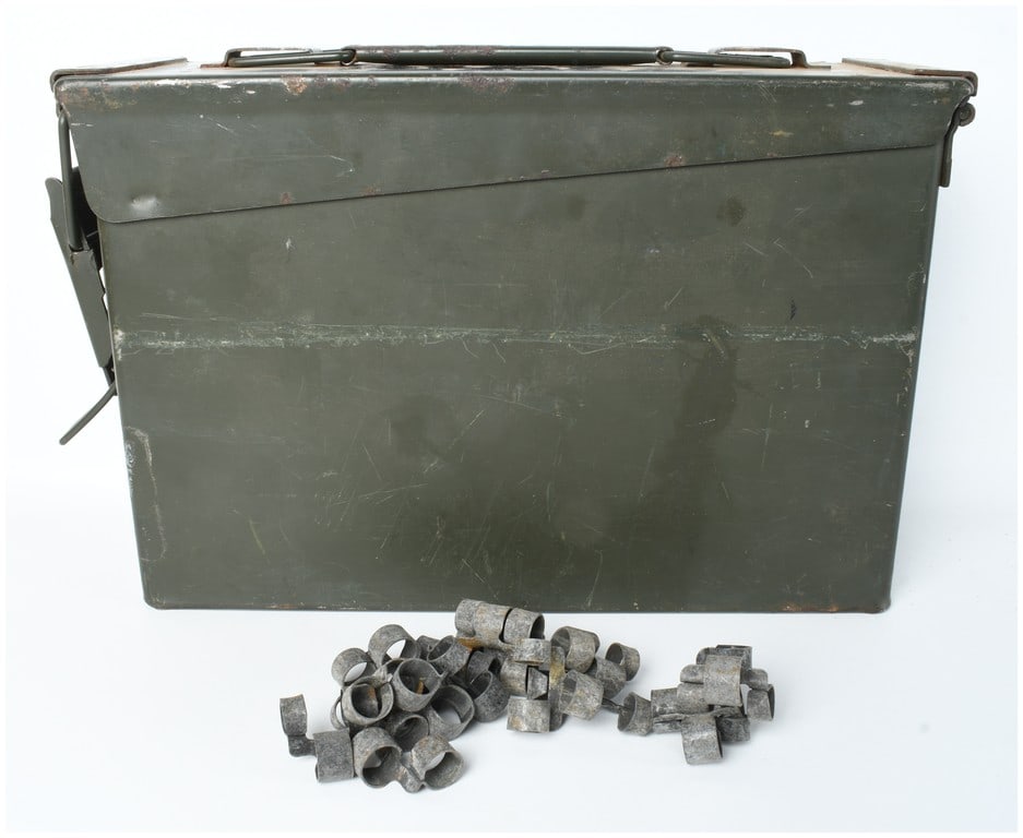 US Military M19A1 Ammunition Can and Group of M13 Machine Gun Belt Links (1 of 3)