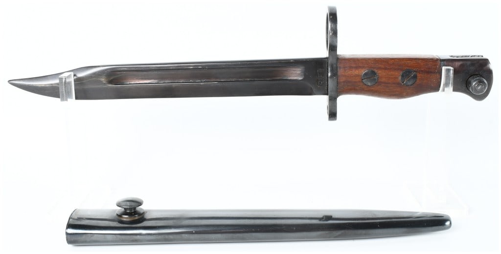 Indian Pattern No. 1 Mk II* Bayonet and Steel Scabbard by Rifle Factory Ishapore (1 of 8)