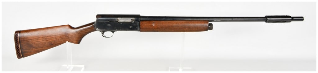 Ord. Marked Savage Model 720 Semi-Automatic Shotgun 12 Gauge (1 of 20)