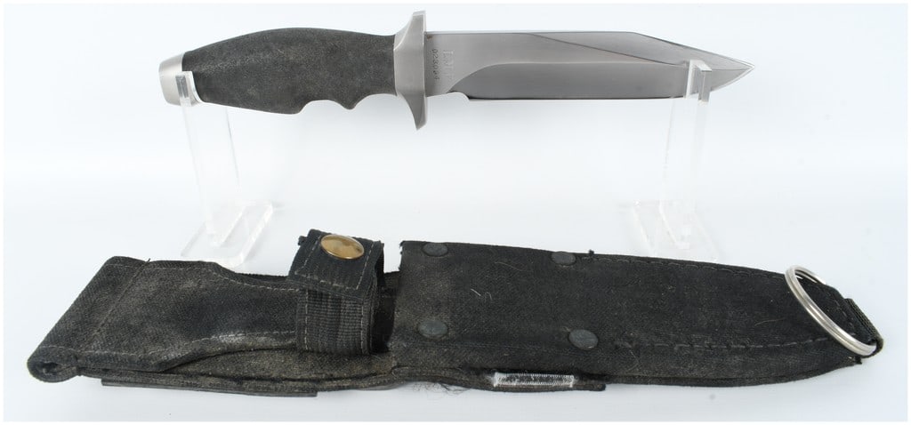 Gerber LMF Fixed Blade Survival Knife with Original Sheath (1 of 11)