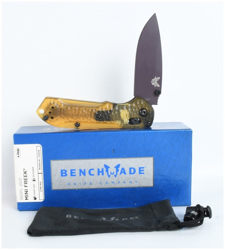 Benchmade 565PL-2501 Mini Freek SHOT Show Limited Edition Folding Pocket Knife: A Benchmade 565PL-2501 Mini Freek SHOT Show limited edition manual-opening folding pocket knife. This model features a drop-point blade crafted from CPM-M4 tool steel with a dark gray protective coati