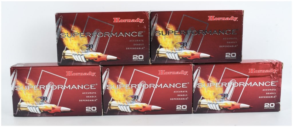 A Lot of 100 Rounds of Hornady Superformance .257 Roberts +P Rifle Ammunition: This lot features 100 rounds of Hornady Superformance centerfire ammunition, provided in five individual boxes of 20 cartridges each. The ammunition is chambered in .257 Roberts +P and utilizes 117 gr