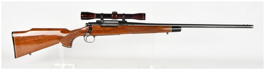 Remington Model 700 Bolt Action Rifle 7mm Rem. Mag. with Blued Stainless Steel Barrel (1 of 20)