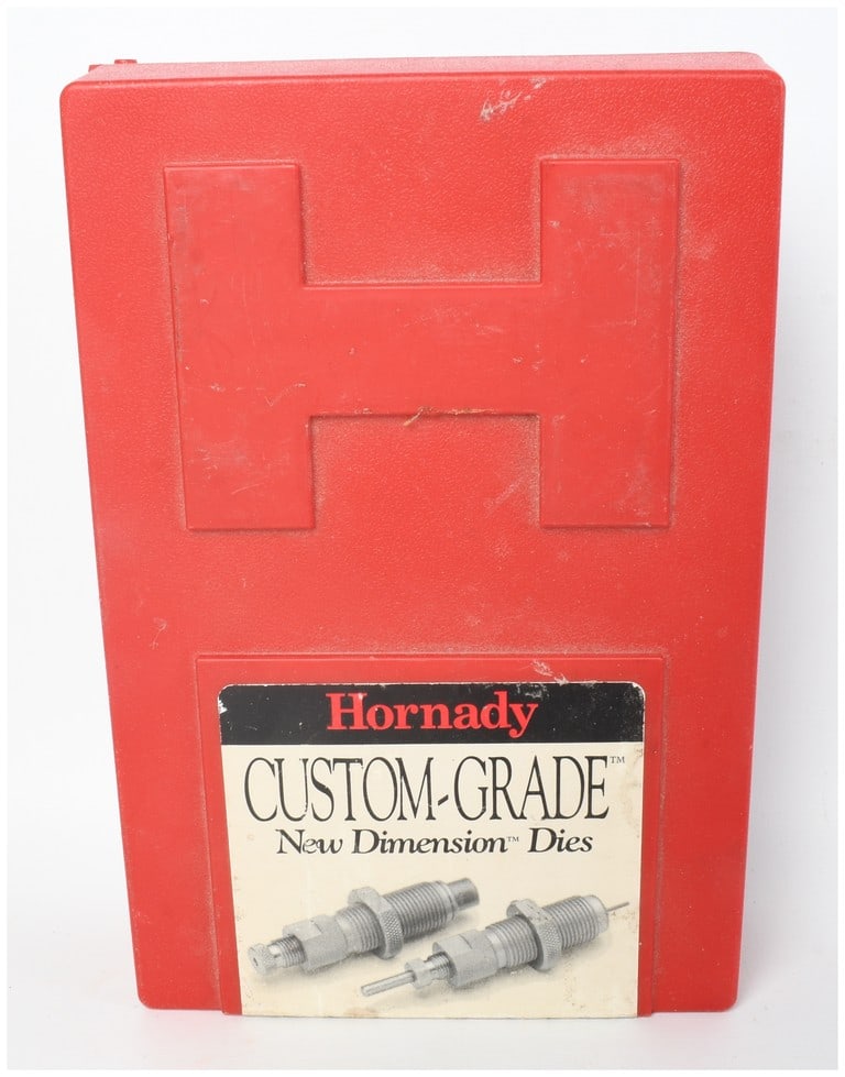 A Collection of 6 Hornady Custom-Grade New Dimension Reloading Dies .480 Ruger and .475 Linebaugh: This Hornady Custom-Grade New Dimension reloading die set is intended for use with .480 Ruger and .475 Linebaugh cartridges. The collection consists of six individual metal die components housed withi