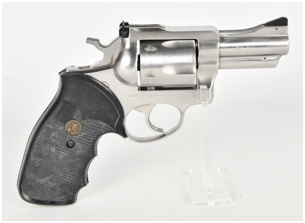 Ruger Security-Six Double Action Revolver .357 Magnum with 2.75 Inch Barrel (1 of 15)