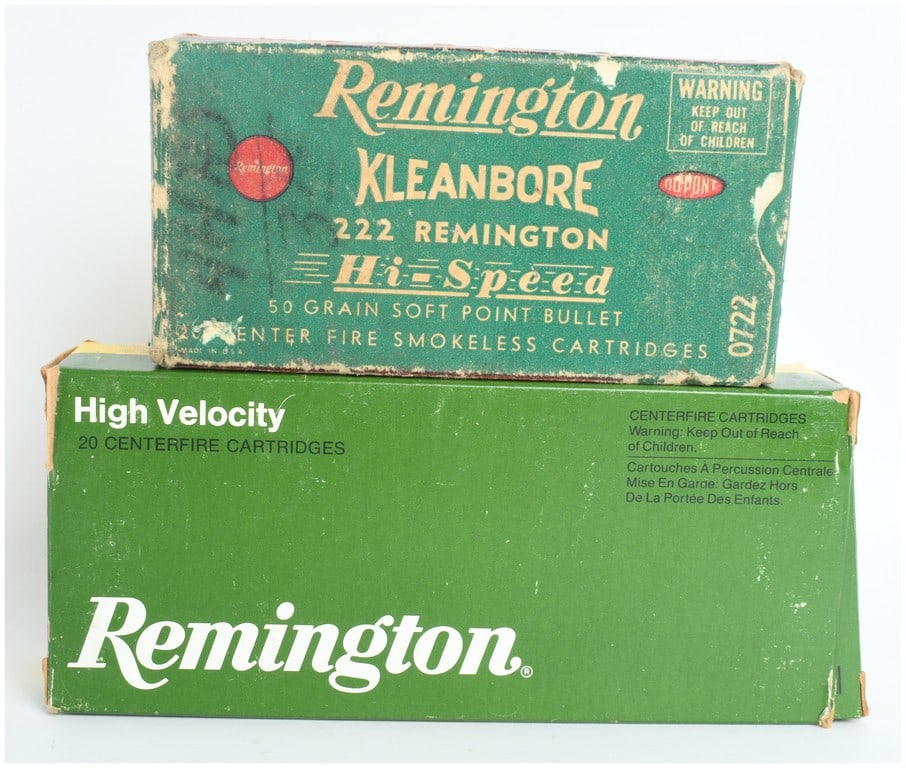 A Lot of 40 Rounds of Remington .222 Remington Ammunition: This lot consists of 40 rounds of .222 Remington caliber centerfire ammunition housed in two vintage factory boxes. The first container is a Remington Kleanbore Hi-Speed box originally designed for 50