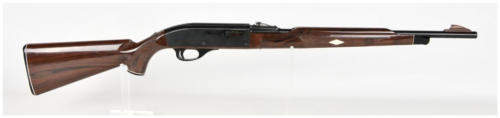 Remington Model Nylon 66 Semi-Automatic Rifle .22 LR with 19.5 Inch Barrel (1 of 18)