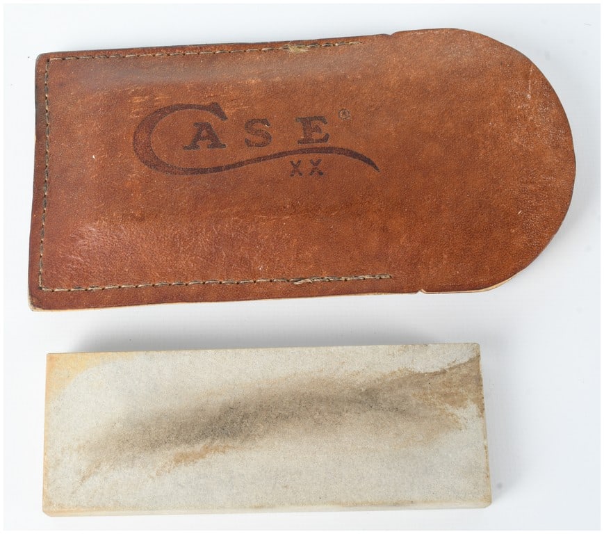 Case XX Arkansas Sharpening Stone with Leather Slipcase (1 of 5)