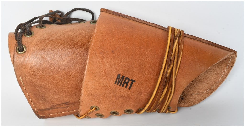 A Pair of U.S. M1 Garand Leather Sniper Rifle Cheek Pads (1 of 8)