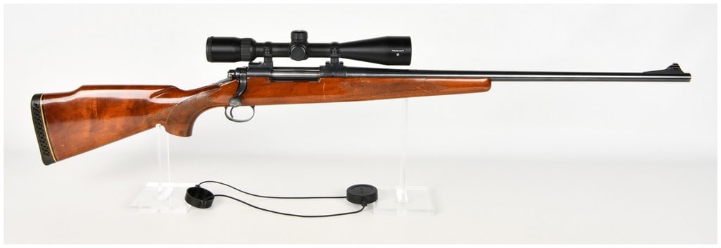 Remington Model 700 Bolt Action Rifle 7mm Remington Magnum (1 of 20)