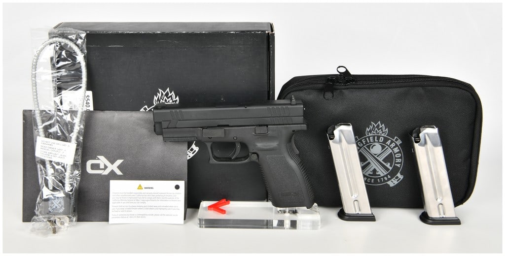 Springfield Armory XD-9 Semi-Automatic Pistol 9mm with 4 Inch Barrel (1 of 17)