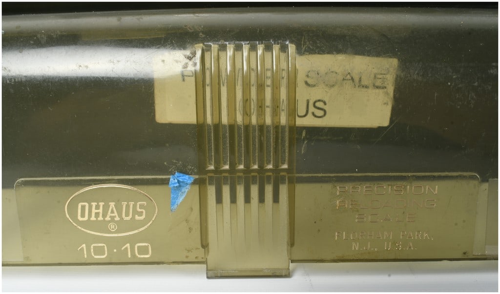 Ohaus Model 10-10 Precision Reloading Powder Scale - 4