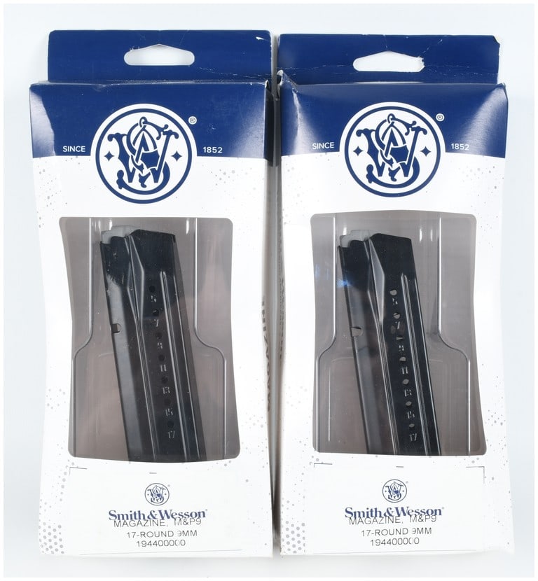 A Pair of Smith & Wesson M&P9 17-Round 9mm Magazines (1 of 4)