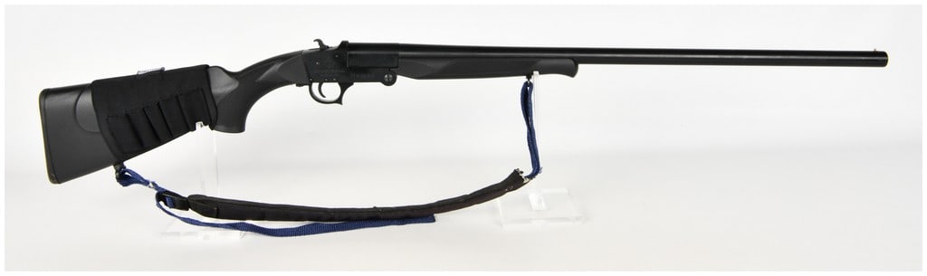 American Tactical Nomad Single Shot Break Action Folding Shotgun 12 Gauge with 28 Inch Barrel: This is one American Tactical Nomad 12-gauge single-shot break-action folding shotgun designed for utility and ease of transport. The firearm is chambered for 3-inch shells and features a 28-inch barr