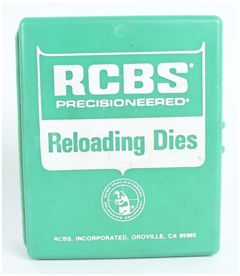 RCBS Precisioneered 9mm Luger 3 Die Set 20504: A vintage RCBS Precisioneered 1 Die set for 9mm Luger ammunition, housed in its original green plastic manufacturer's case. The lid of the case is printed with the RCBS logo and the text RCBS PRECISIO