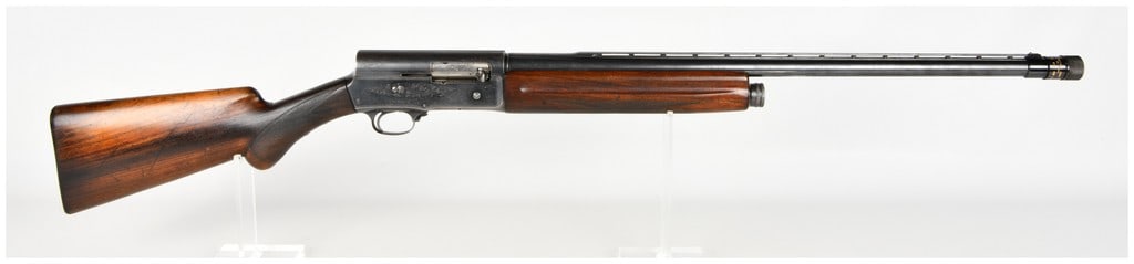 Browning Auto-5 Semi-Automatic Shotgun 16 Gauge with 25.5 Inch Barrel: This single Browning Auto-5 semi-automatic shotgun is chambered in 16 gauge for 2-9/16 inch shells. It is configured with a 25.5-inch barrel featuring a ventilated rib and a Hartford, Connecticut-mark