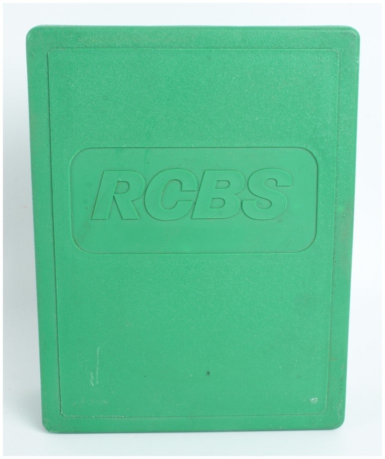 RCBS Full Length Two Die Set for .25-06 Remington Caliber P/N 12001: This RCBS 1 Die set is a full-length two-die reloading set for .25-06 caliber ammunition. The set is housed in a signature green plastic storage case with the manufacturer's name embossed on the lid. 