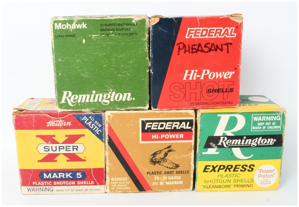 A Lot of 125 Rounds of Remington, Federal, and Western 20 Gauge Shotgun Ammunition: A collection of 125 rounds of 20 gauge vintage shotgun ammunition, comprising five original cardboard boxes of 25 rounds each. The grouping includes two boxes of Remington shells (one Mohawk Long Rang