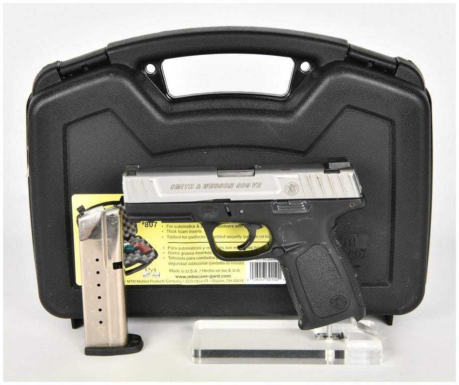 Smith & Wesson SD9 VE Semi-Automatic Pistol 9mm with 4 Inch Barrel: The Smith & Wesson SD9 VE is a striker-fired semi-automatic pistol chambered in 9mm, designed for reliability and ease of use in personal protection or home defense scenarios. This example features a 