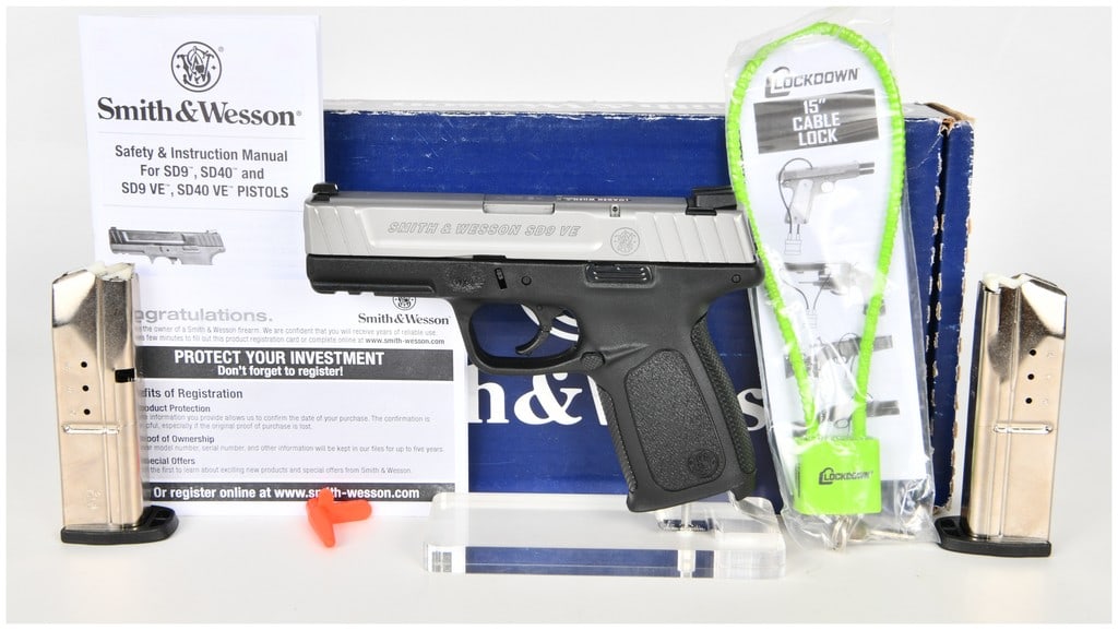 Smith & Wesson SD9 VE Semi-Automatic Pistol 9mm with 4 Inch Barrel: This Smith & Wesson SD9 VE is a semi-automatic striker-fired pistol chambered in 9mm, designed as a reliable and durable option for personal protection or range use. The firearm features a 4-inch