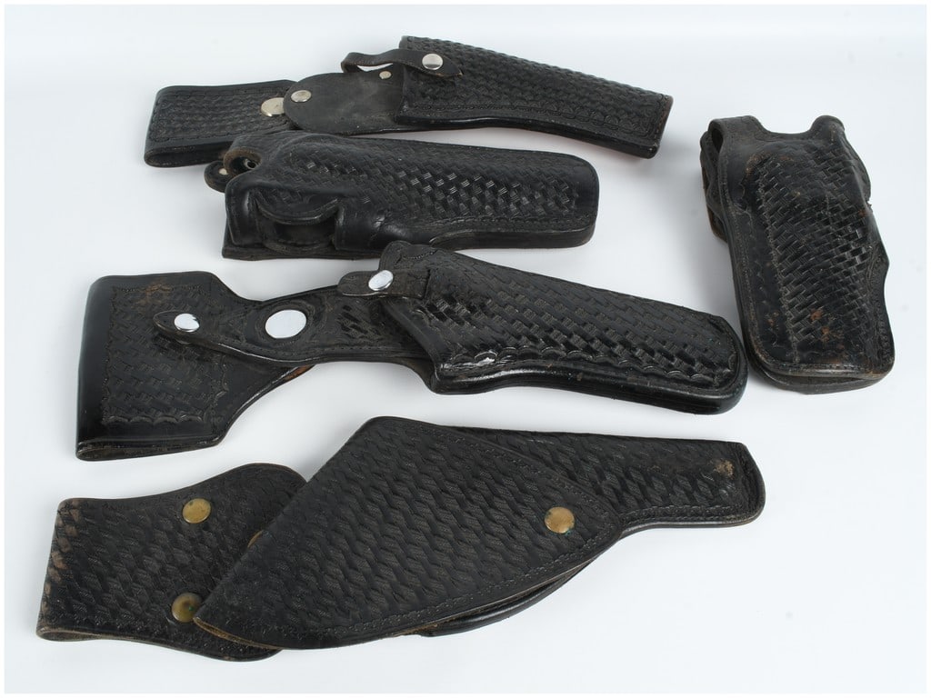 A Collection of 5 Leather Basketweave Firearm Holsters (1 of 9)