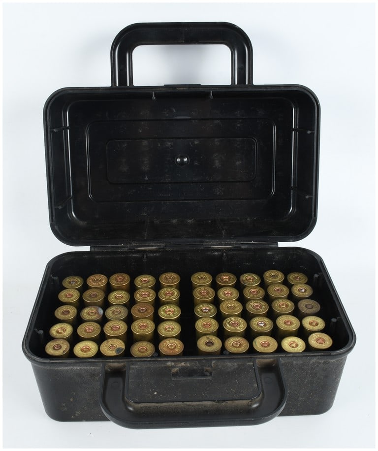 A Lot of 100 Remington Express 12 Gauge Shotgun Shells: This lot comprises 100 rounds of Remington Express 12-gauge shotgun ammunition featuring Kleanbore primers. The shells are designed with green plastic hulls and brass-colored heads. Verbatim markings 