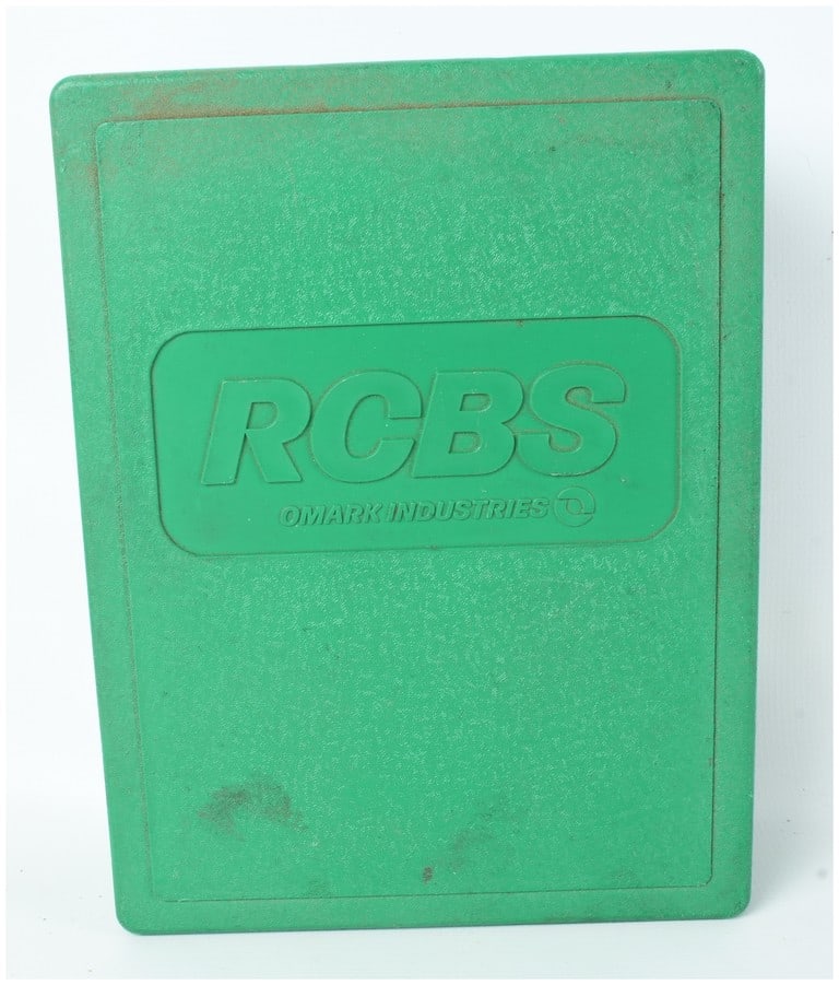 RCBS Omark Industries .17 Remington Full Length 2-Die Set: This RCBS 2-die reloading set for .17 Remington was manufactured by Omark Industries and is presented in a signature green textured plastic case. The lid is embossed with the RCBS and Omark Industries