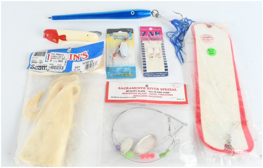 Seven Saltwater Fishing Tackle Items (1 of 8)