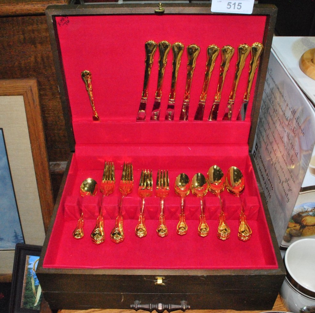 GOLD TONE DINNER WARE 53 PCS WITH STORAGE BOX (1 of 3)