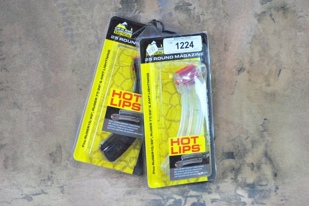 Lot of 2 Butler Creek 25 round mags HOT LIPS: for Ruger 10/22, 77/22, & AMT lightning. Factory new in the package. 1 black one clear.