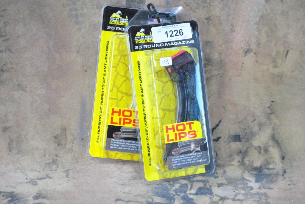 Lot of 2 Butler Creek 25 round mags HOT LIPS: for Ruger 10/22, 77/22, & AMT lightning. Factory new in the package. 1 black one clear.