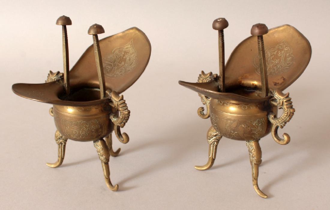 A PAIR OF EARLY 20TH CENTURY CHINESE POLISHED BRONZE (1 of 8)