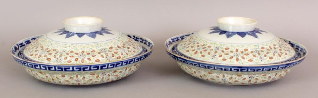 A LARGE PAIR OF 19TH CENTURY CHINESE RICE PATTERN (1 of 6)