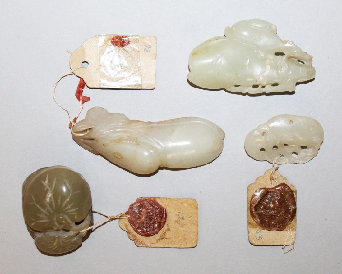 FOUR SMALL 19TH/20TH CENTURY CHINESE JADE CARVINGS, two (1 of 2)