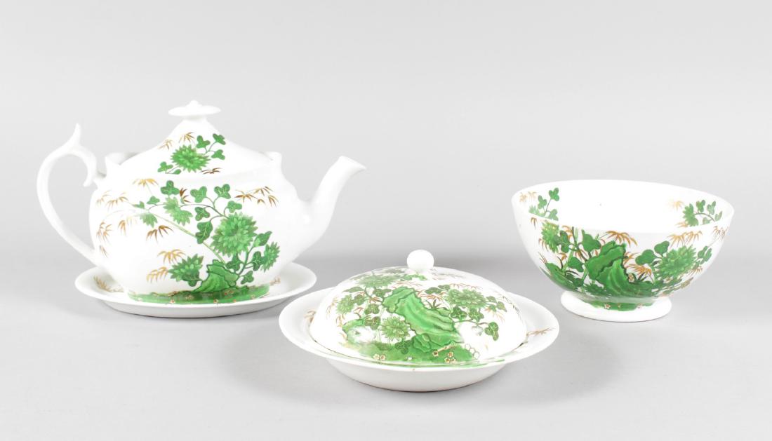 A 19TH CENTURY SPODE TEAPOT COVER AND STAND, a bowl and (1 of 5)