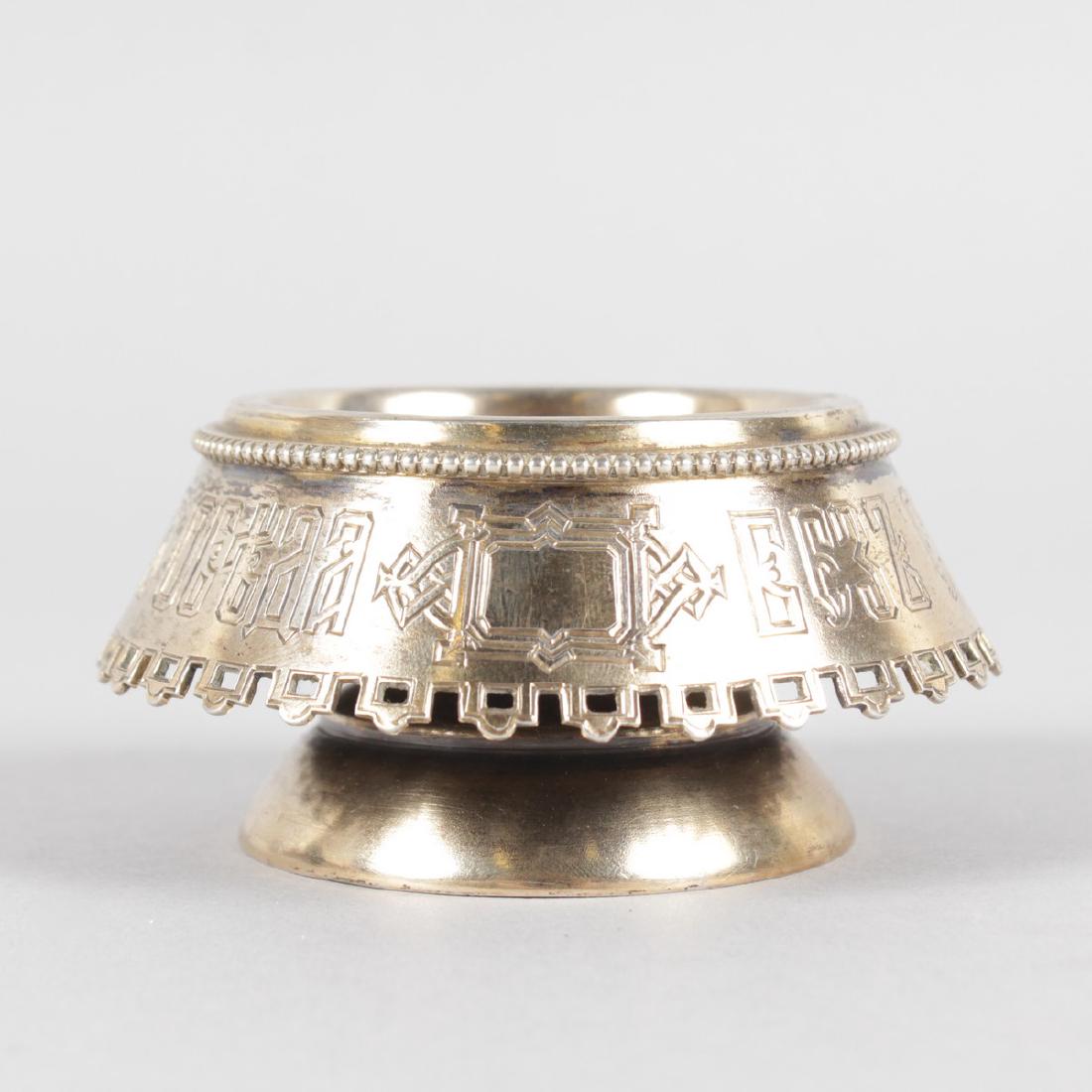 A SMALL RUSSIAN CIRCULAR SILVER GILT SALT, engraved (1 of 9)