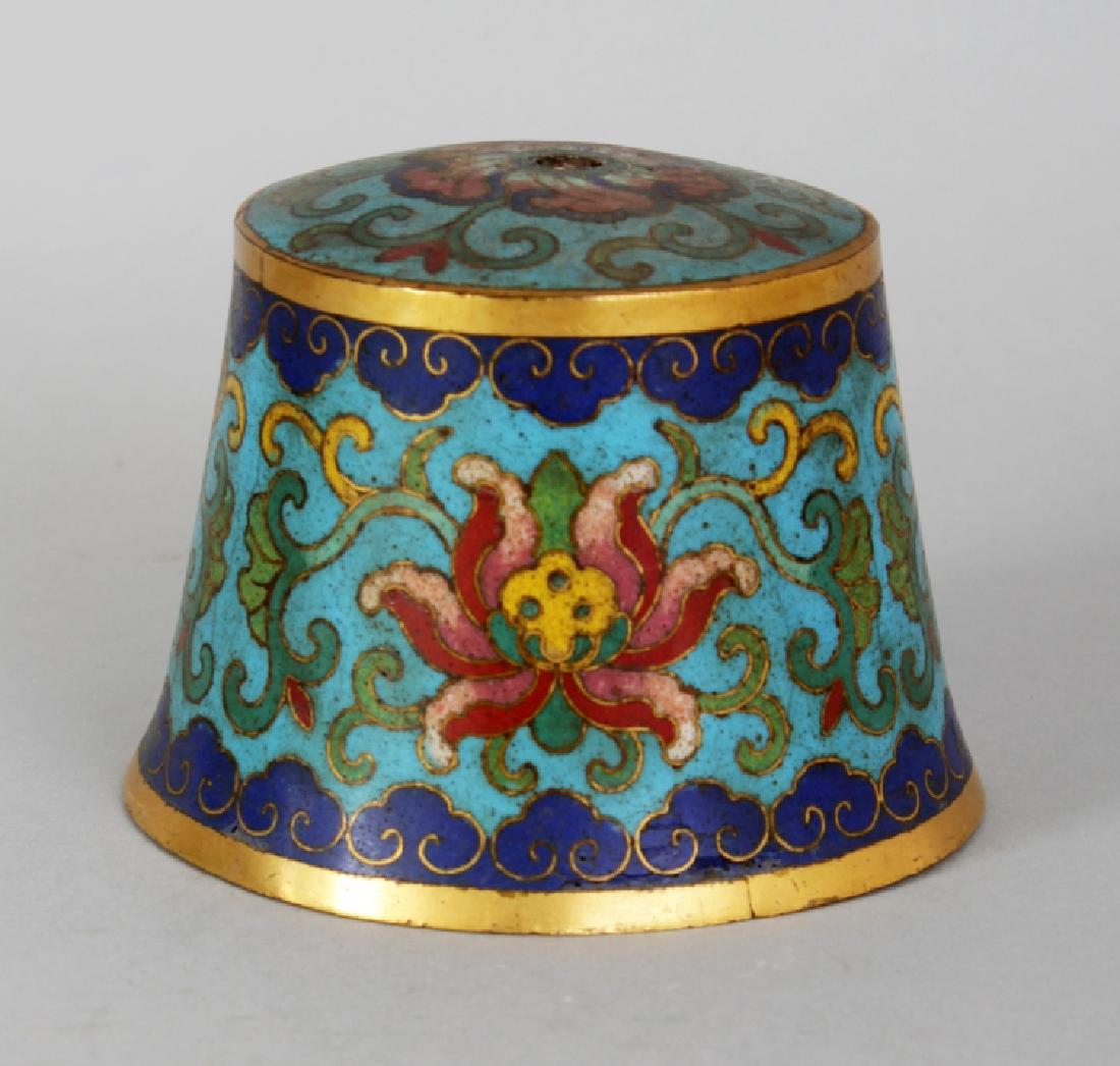 AN 18TH CENTURY CHINESE QIANLONG PERIOD CLOISONNE BELL (1 of 8)