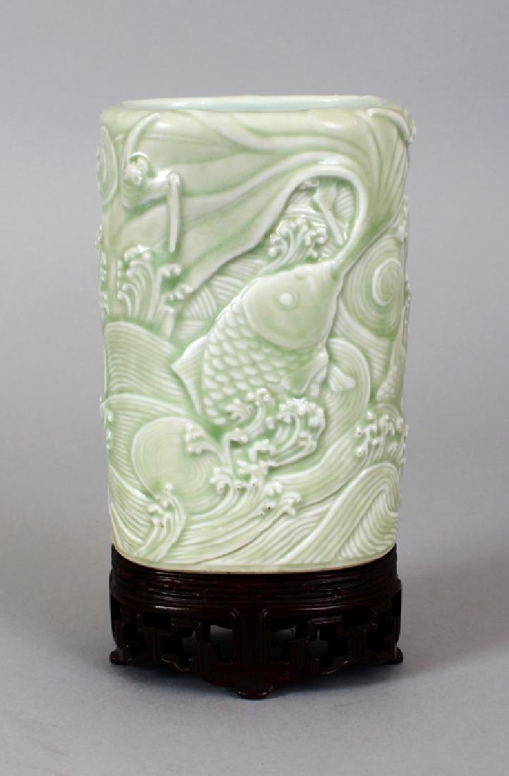 A 19TH CENTURY CHINESE CELADON MOULDED PORCELAIN (1 of 10)