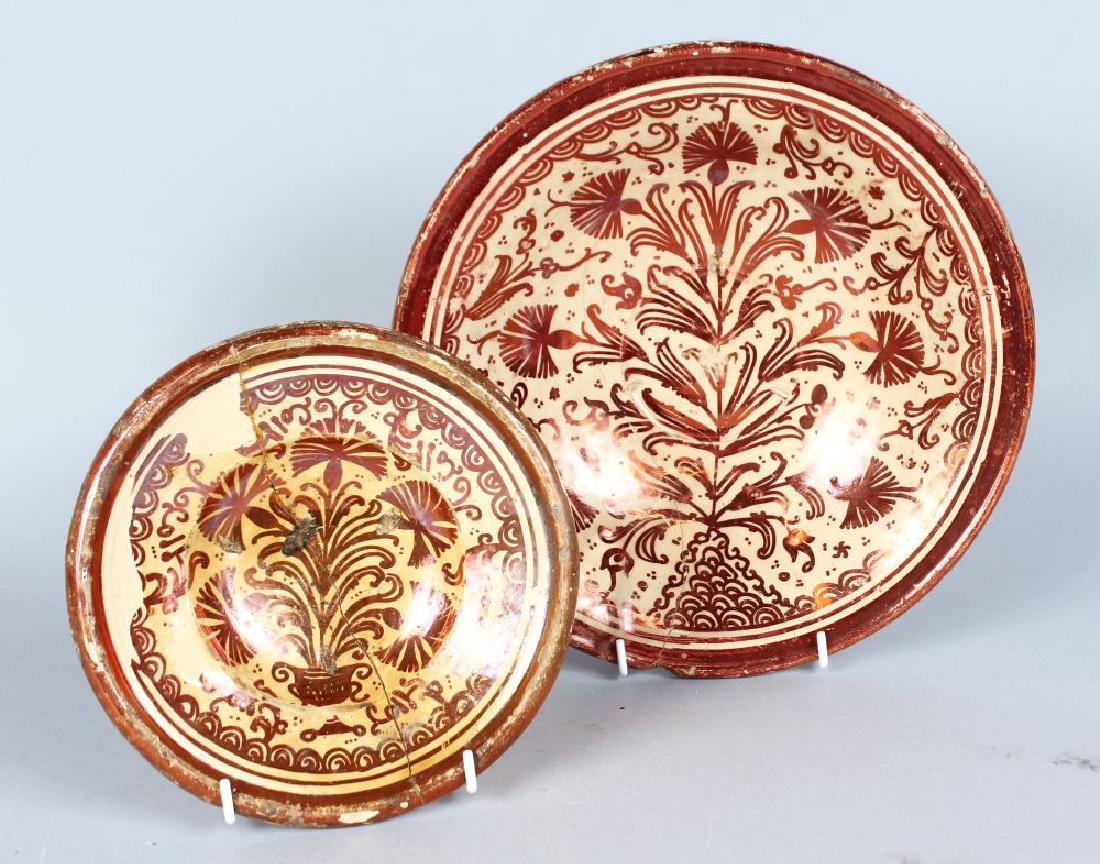 TWO HISPANO-MORESQUE CIRCULAR DISHES, 10ins and 7ins (1 of 1)