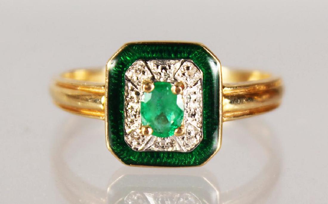 AN 18CT GOLD, EMERALD AND DIAMOND RING. (1 of 1)