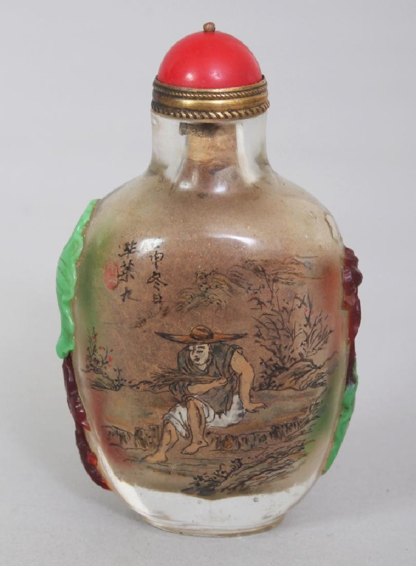 A SIGNED CHINESE INTERIOR PAINTED GLASS SNUFF BOTTLE & (1 of 7)